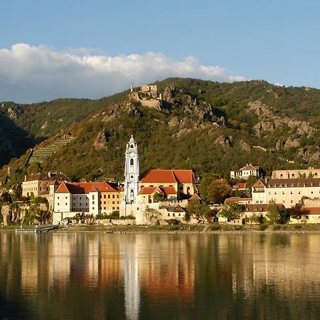 Weingut-Pension Stockingerhof デュルンシュタイン エクステリア 写真
